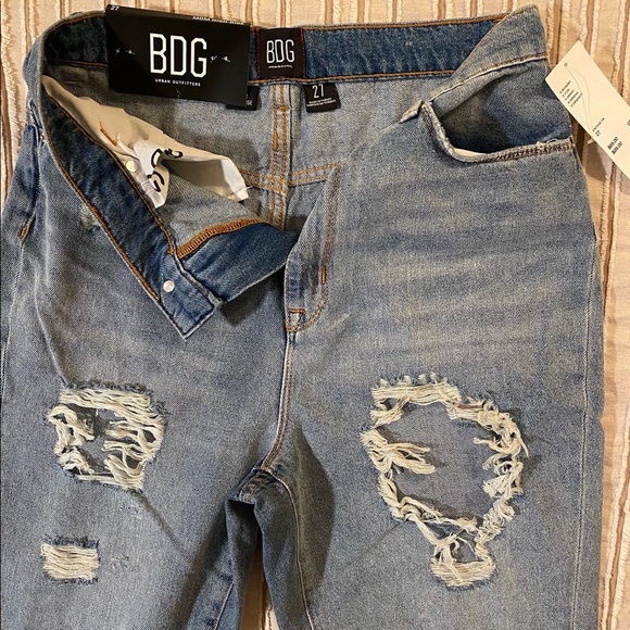 New BDG High Rise Mom Jeans Size Size 27 - Picture 6 of 12